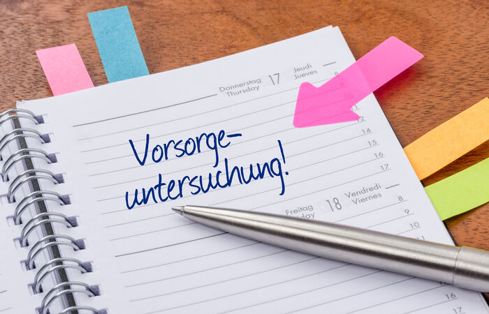 Fit bleiben durch Vorsorge: Jetzt den jährlichen Gesundheitscheck vereinbaren / Bild: Adobe Stock