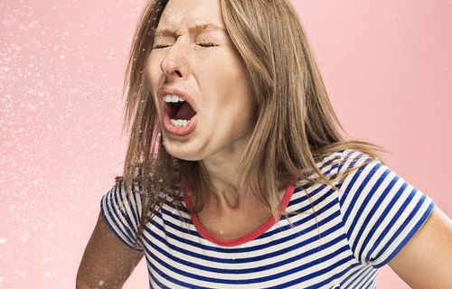 Alle Jahre wieder: Für Allergiker beginnt mit dem Frühling auch wieder die Heuschnupfen-Saison/ Fotolia