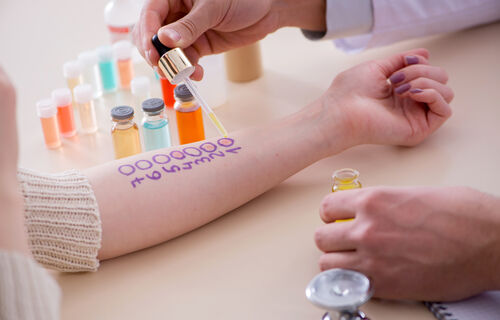 Immuntherapie und Covid-Impfung: Kein Grund zur Sorge! / Bild: Adobe Stock