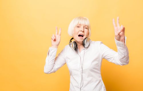 Die WHO hat eine neue Studie zur weltweiten Lebenserwartung veröffentlicht - diese steigt zwar allgemein stetig, Frauen sind Männern hierbei aber immer noch voraus.
